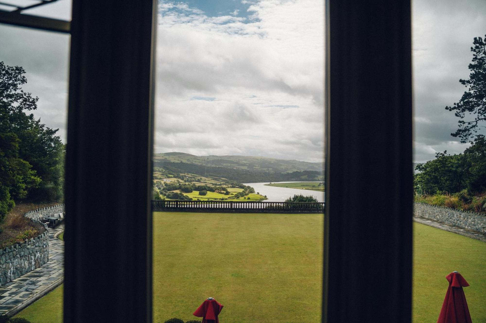 The Manor Boutique Hotel Restaurant And Bar Conwy Esterno foto